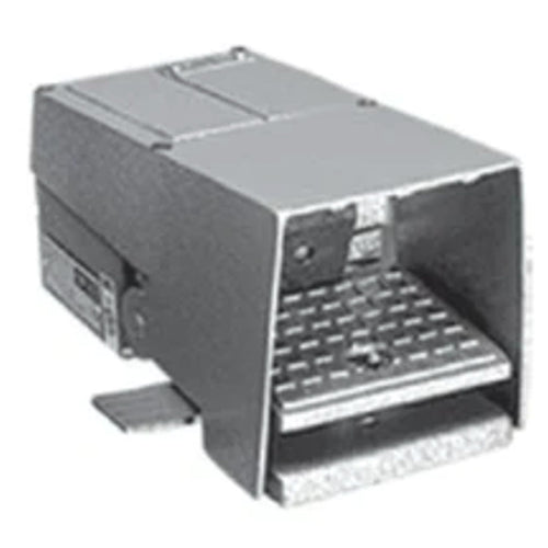 BCH Foot Switch With Guard FSGX2