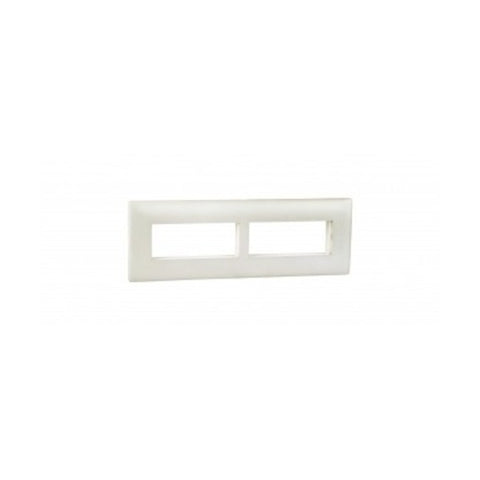 Legrand Myrius Pearl White Plate Horizontal 8 M 6763 65 