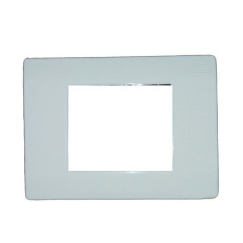 MK Wraparound Plus 3 Module Front Plate White S26003 