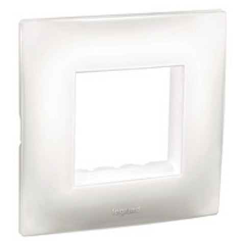 Legrand Lyncus Plate With Frame 2M Classic White 6775 02 