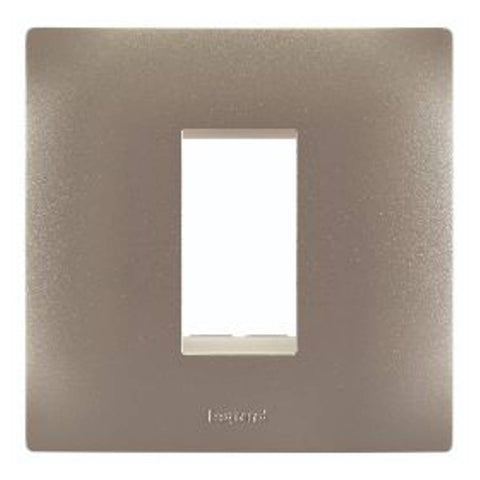 Legrand Lyncus Plate With Frame 1M Champagne 6775 81 