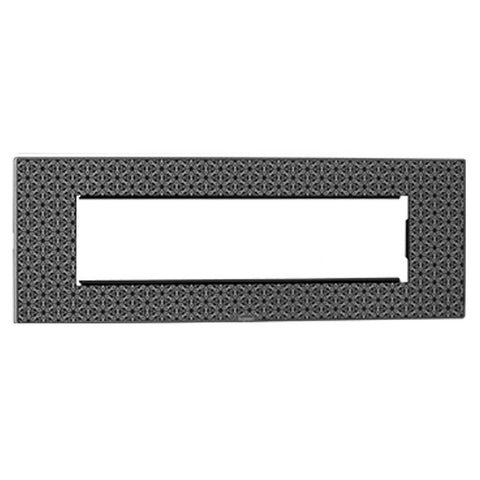Legrand Myrius Nextgen Plate With Frame 8M Interlude 6796 28 