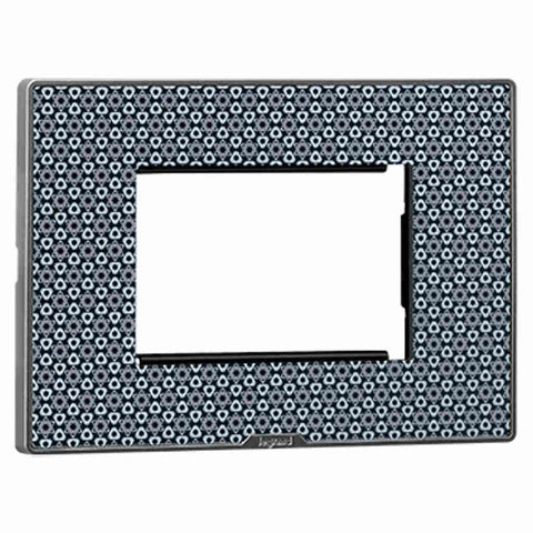 Legrand Myrius Nextgen Plate With Frame 3M Trinity 6796 43 
