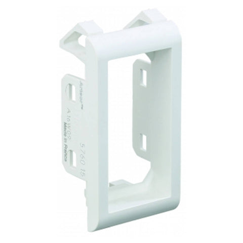Legrand Arteor Panel Mounting 1M White 5760 15 